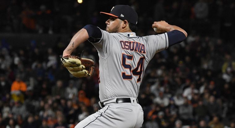 roberto_osuna_astros_afp_crop1534870493300.jpg_594723958