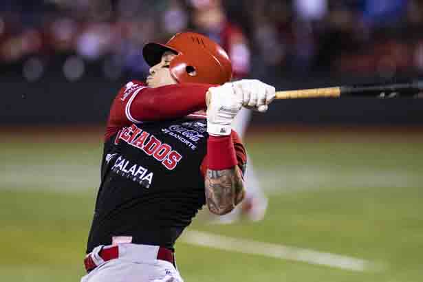 VENADOS-SE-ACERCA-EN-LA-SERIE-15-ENE