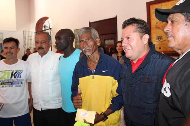 51398394_1170750729759293_1818900443489632256_n