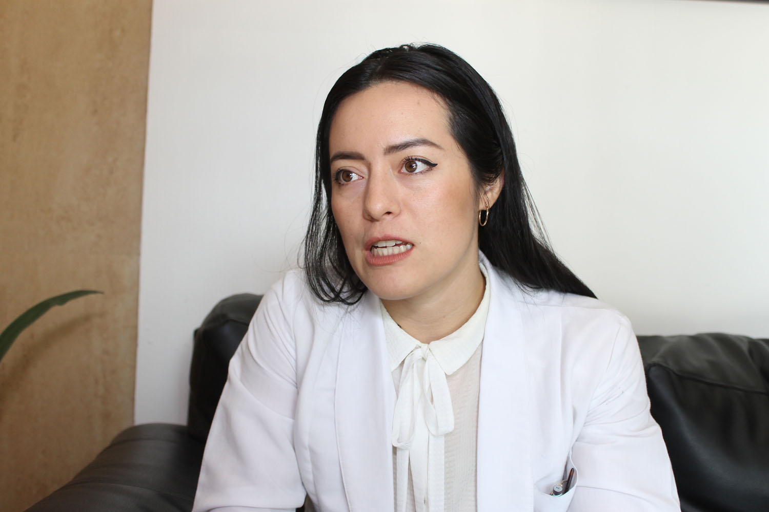 CIDOCS DUNIA VILLASEÑOR SOBRE UVEITIS (5) (1)
