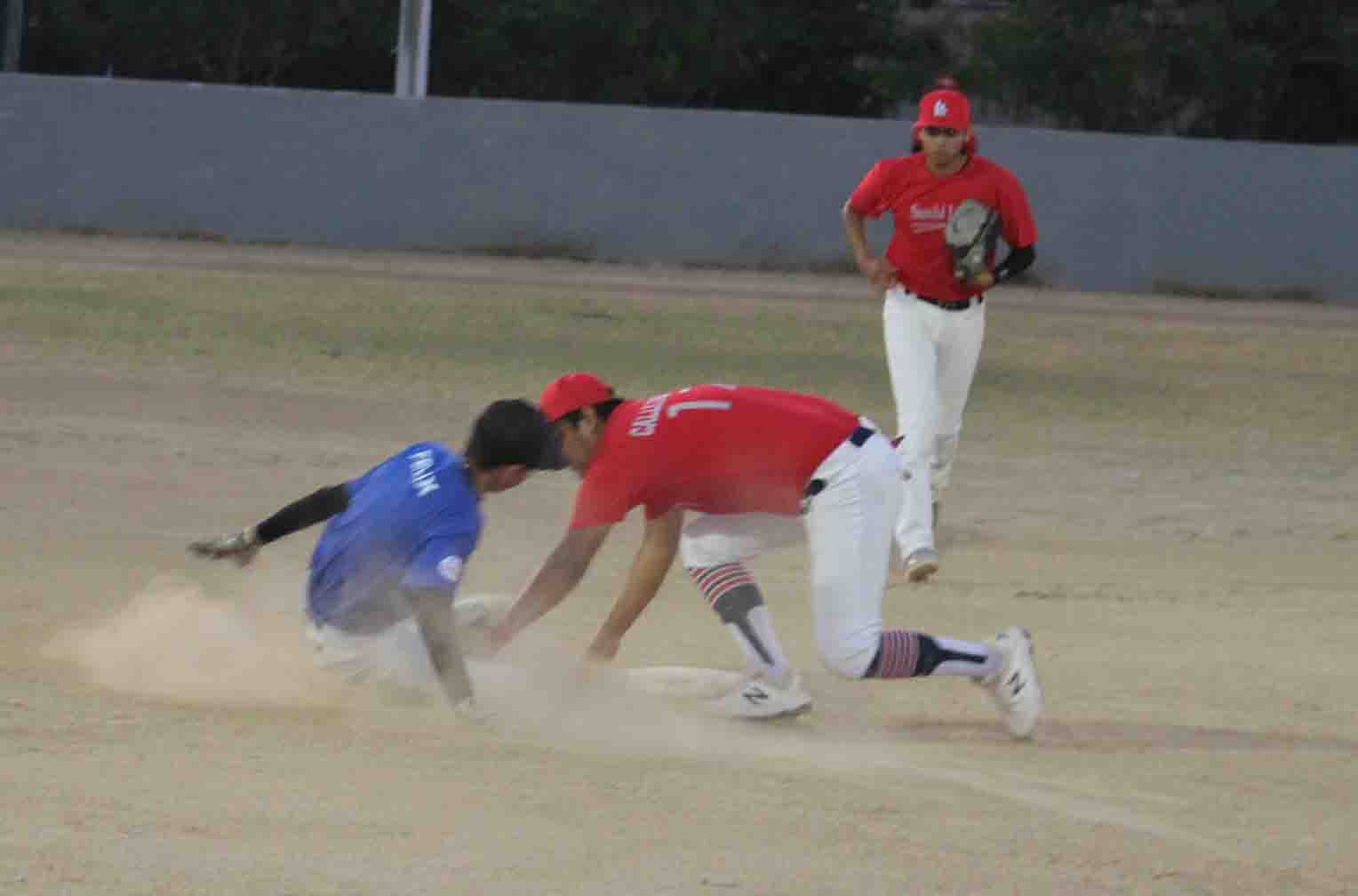 felix out en segunda