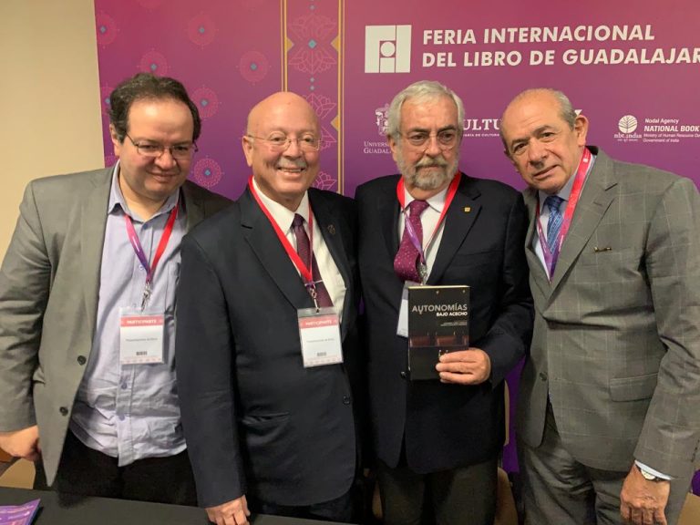 thumbnail_Presentación de libro FIL 2019 (2)