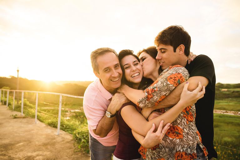 thumbnail_REUNION FAMILIAR, CONVIVENCIA (1)