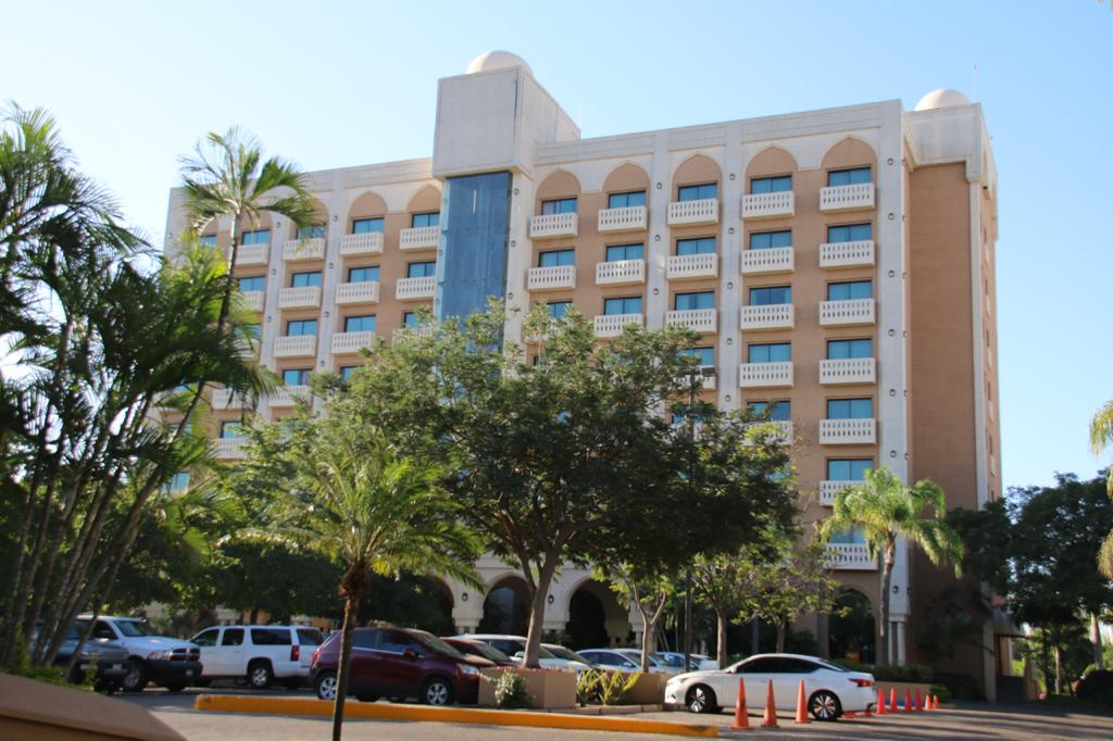 En-este-hotel-está-el-paciente-con-coronavirus-en-Culiacán