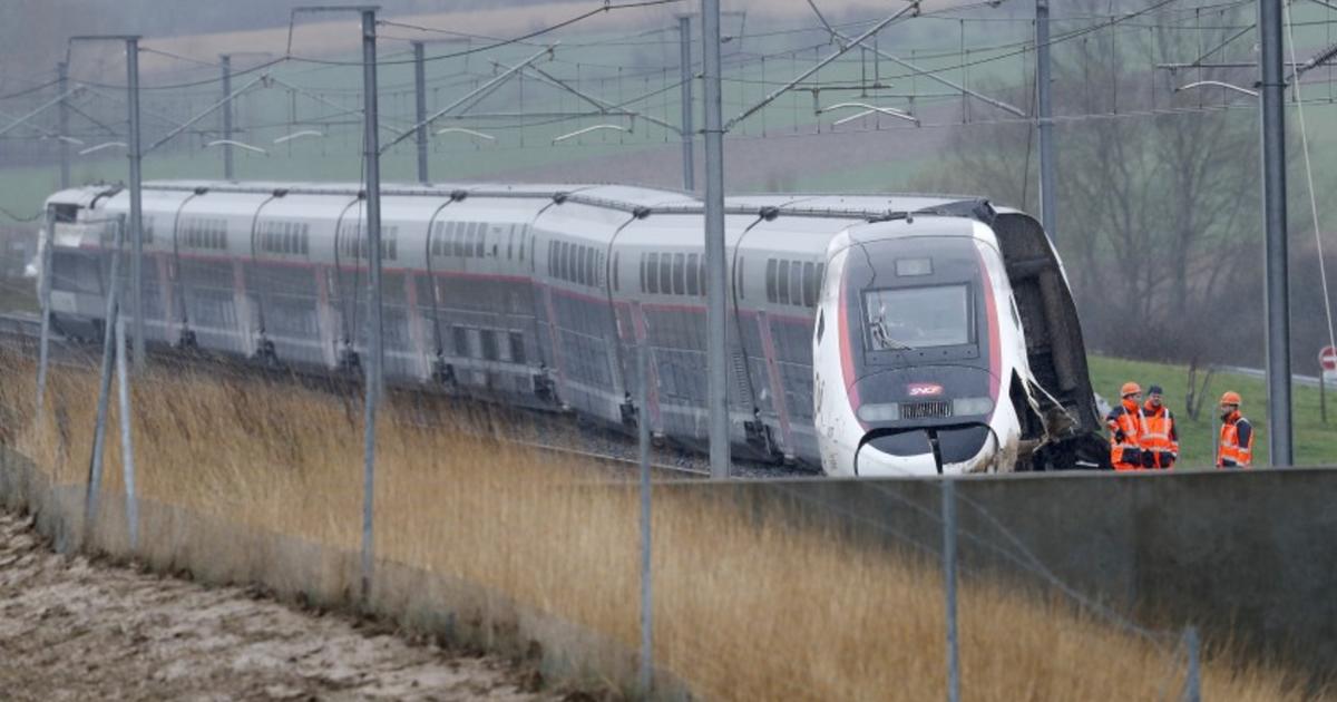 elogiado_tren_de_alta_velocidad_se_descarrila_rumbo_a_paris_hay_21_heridos