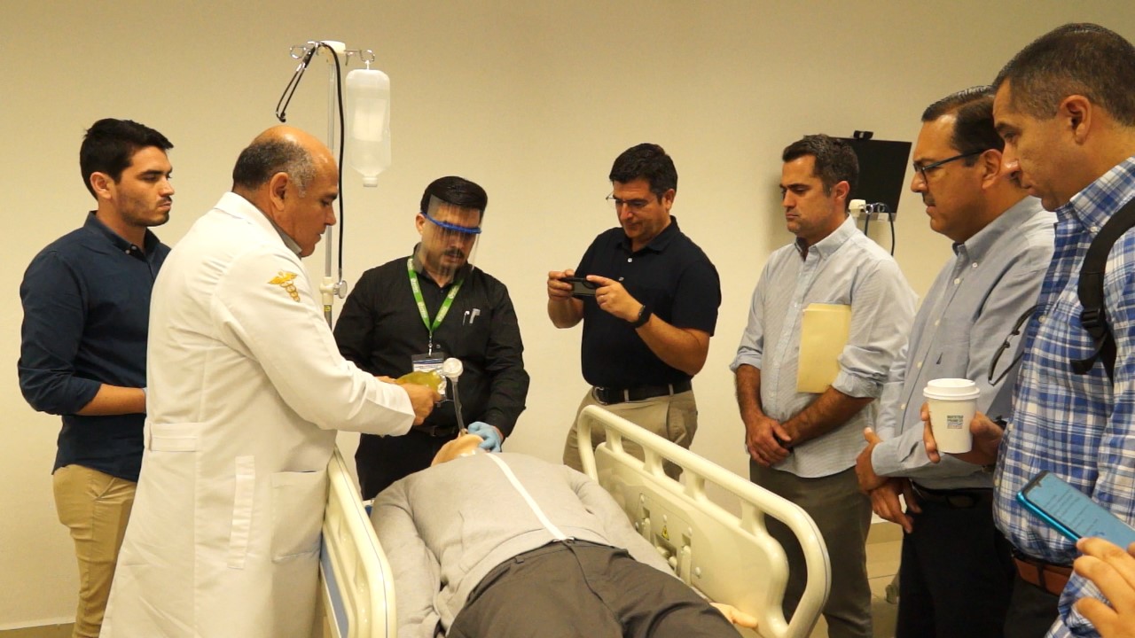 thumbnail_dr alapizco en siluladores 2