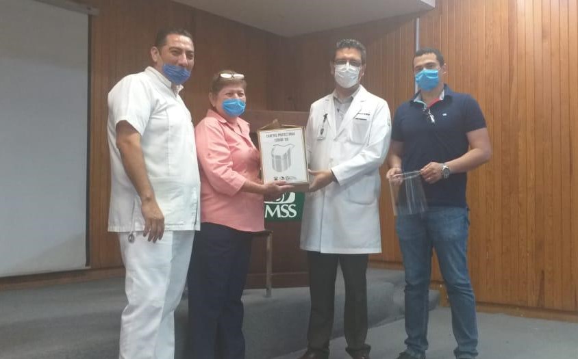 Entrega a pasantes enfermeros (1)