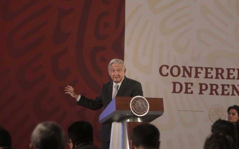 presidente-invitacion-empresas-pagar-impuestos_0_41_958_596