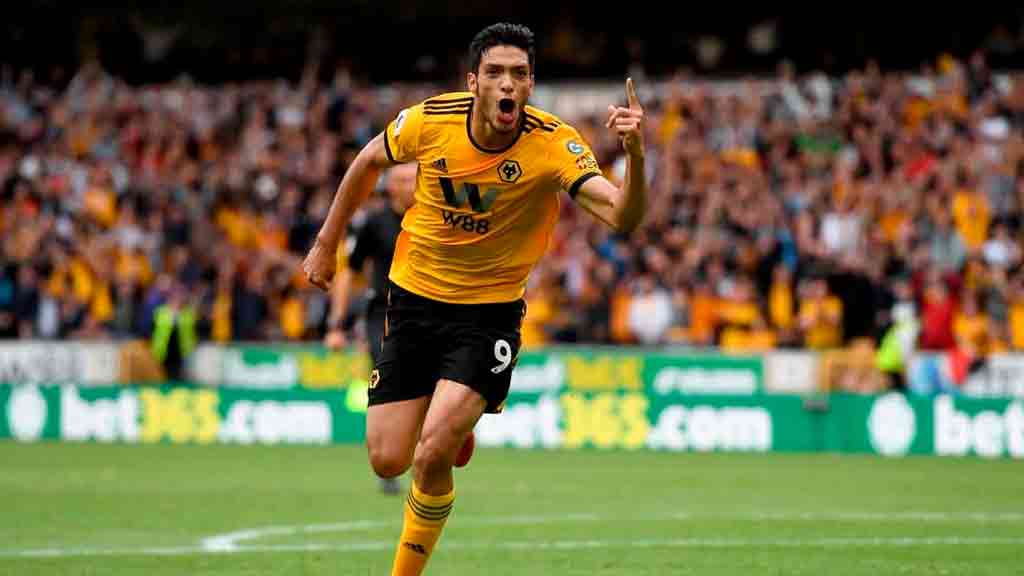 raul-jimenez-una-de-las-2-peticiones-de-mourinho-en-el-tottenham