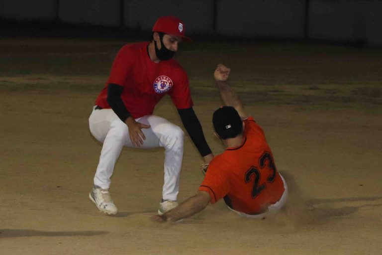 Emilio Montoya se roba segunda