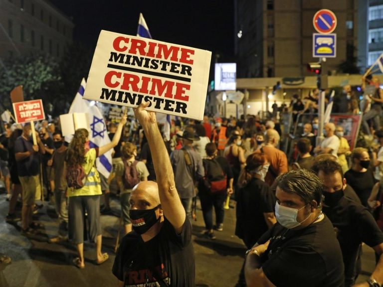 rsz_israel-manifestation-anti-netanyahu_0