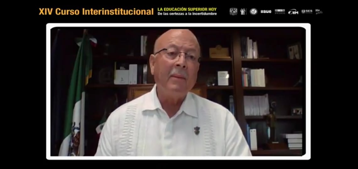 thumbnail_Rector en curso UNAM (5)