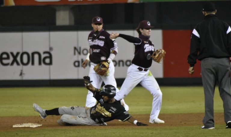 1 VS SULTANES (18)