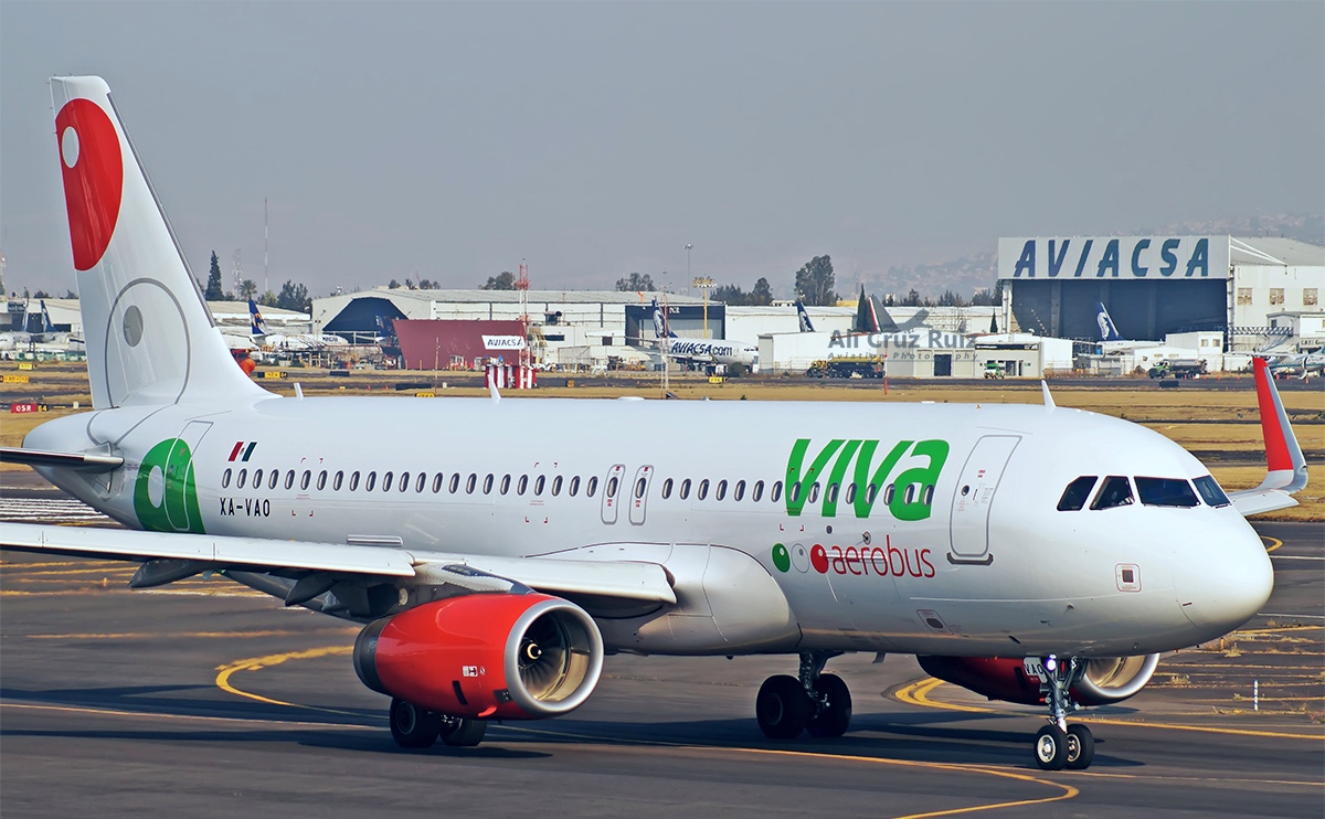 VivaAEROBUS- A320-232-XA-VAO_0_0_4
