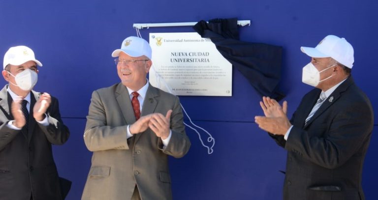 Placa en terreno para nueva CU (1)