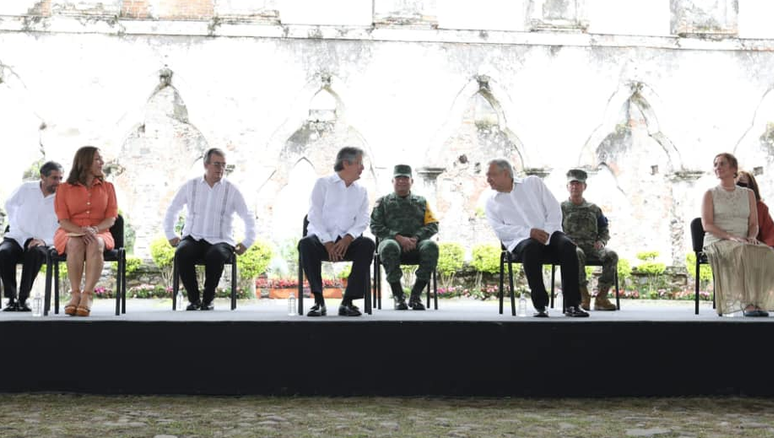 amlo