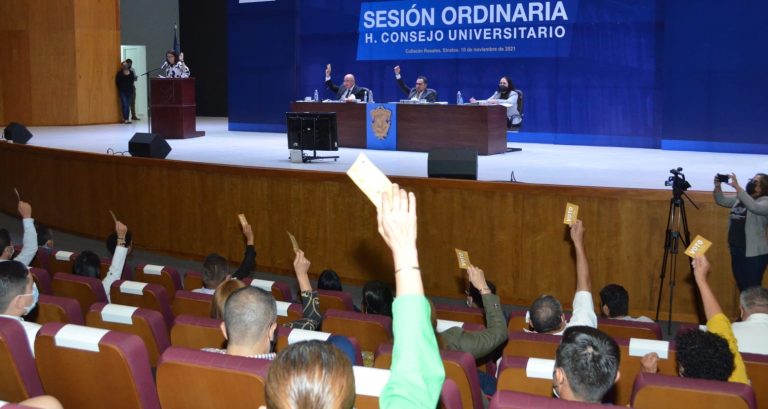 Sesión Consejo Universitario 10 nov (4)