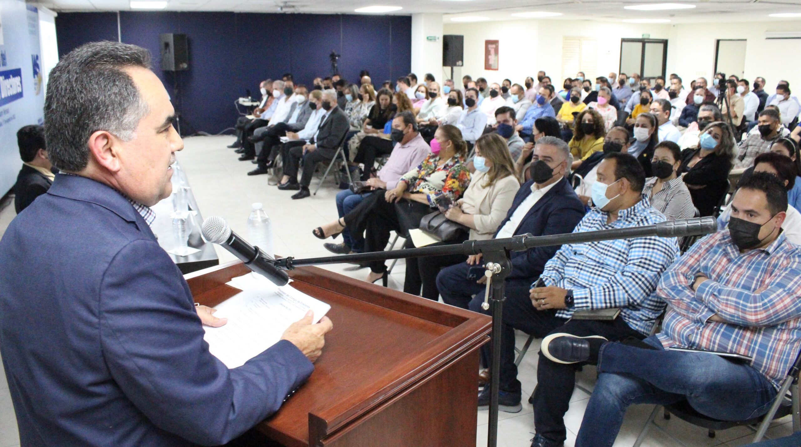 Reunión con directores