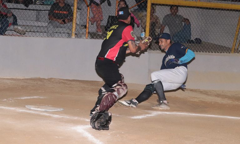 Luis Valenzuela es out en home