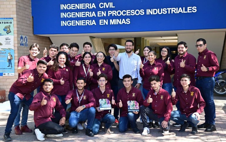 Estudiantes de la Facultad de Ingeniería