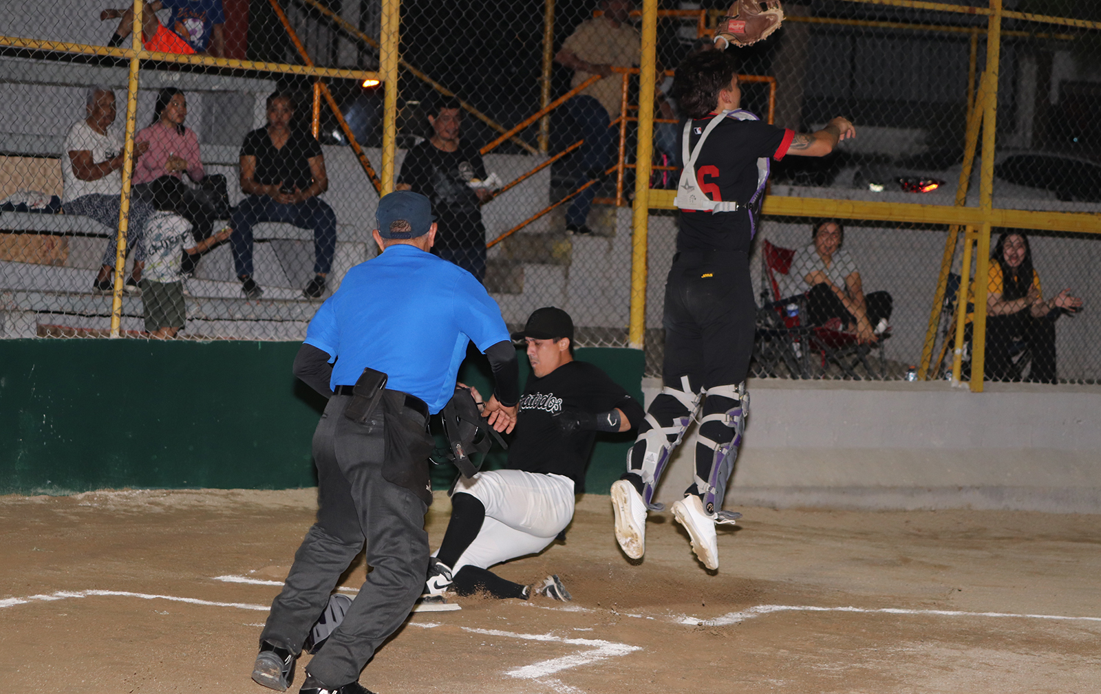 Brayan Bega safe en home