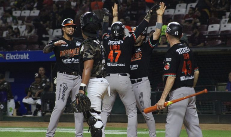 Juego 1 Naranjeros en Culiacán (7)