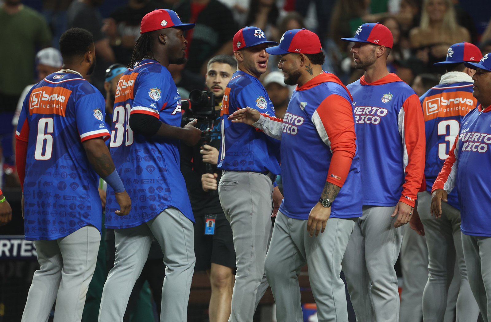 (Photo by Luis Gutierrez/Norte Photo/)