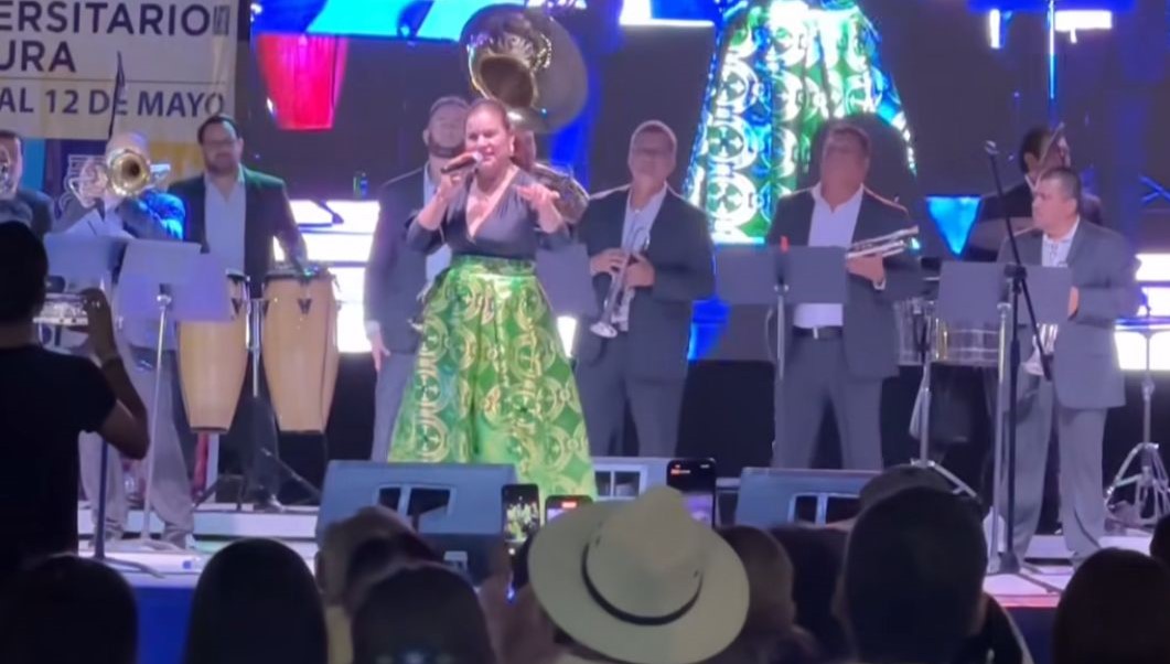 CANTO, BANDA Y CORAZÓN (4)