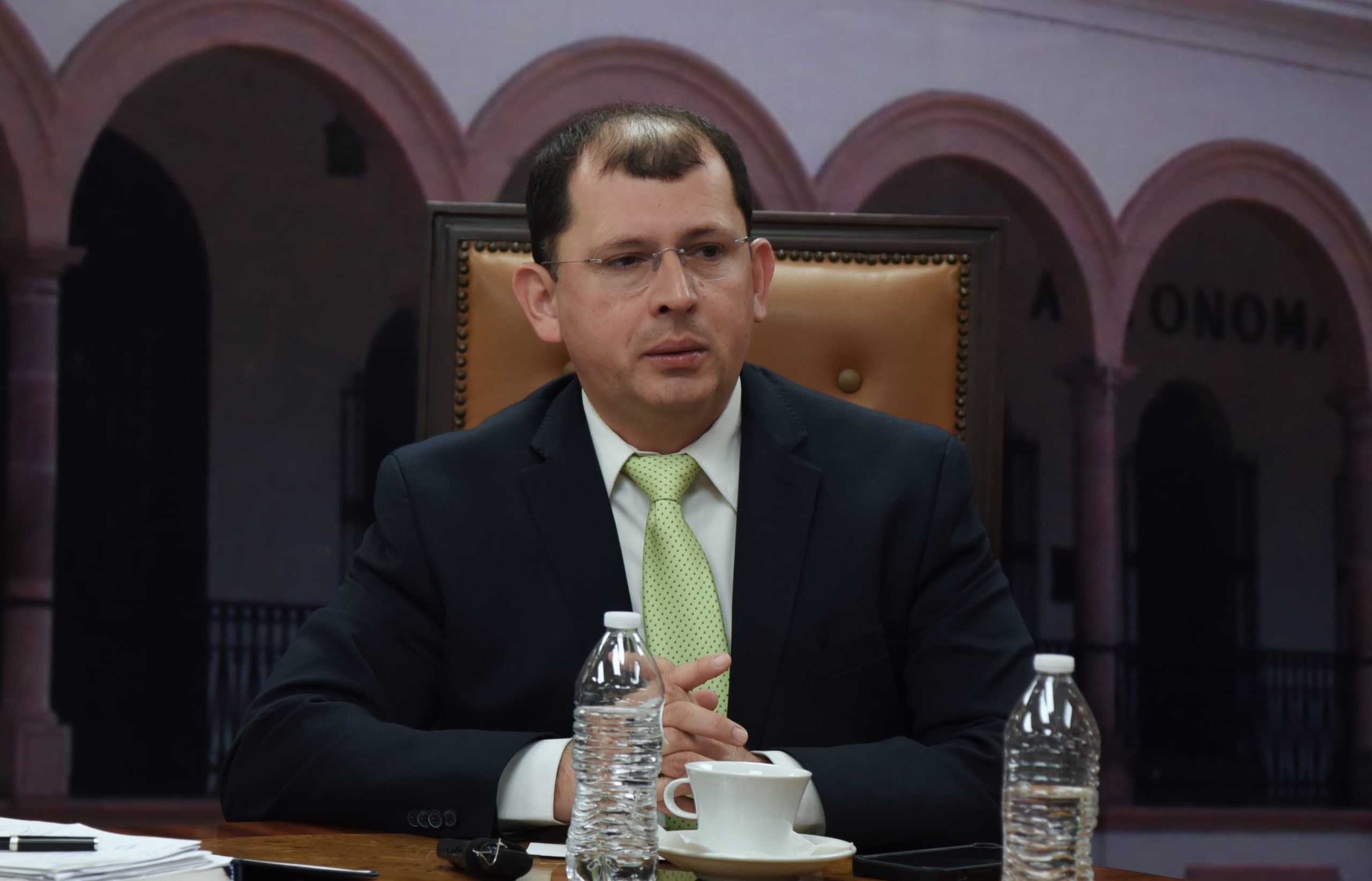 Dr Robespierre Lizarraga