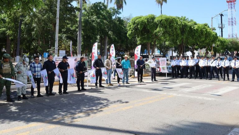 banderazo de inicio de campaña sobre la Ley de Movilidad Sustentable (3)