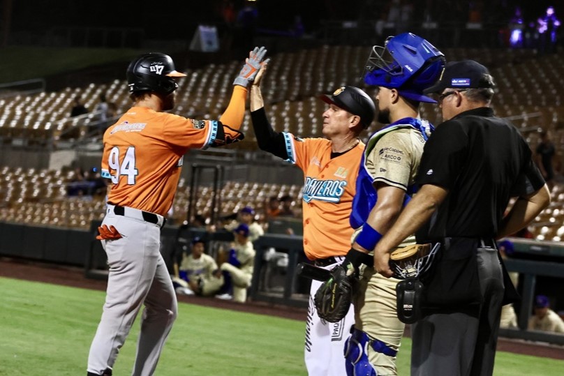 Juego 2 Naranjeros vs Obr MBF Glendale (26)