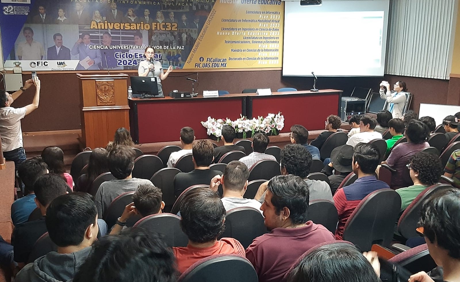 Jornada Universitaria del Con (3)