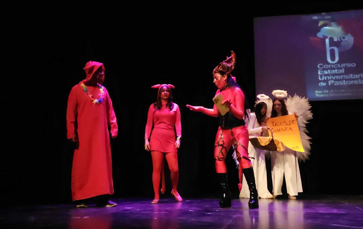 09 DICIEMBRE TEATRO UNIVERSITARIO INICIO DEL CONCURSO DE PASTORELAS (21)