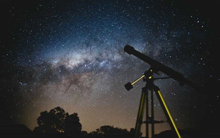 FACITE GIANNINA DALLE EVENTOS ASTRONOMICOS EN 2025 (2)