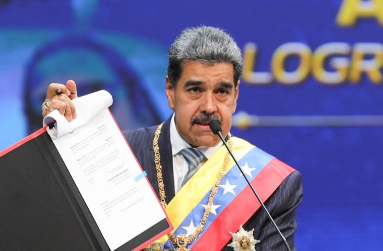 NICOLÁS MADURO