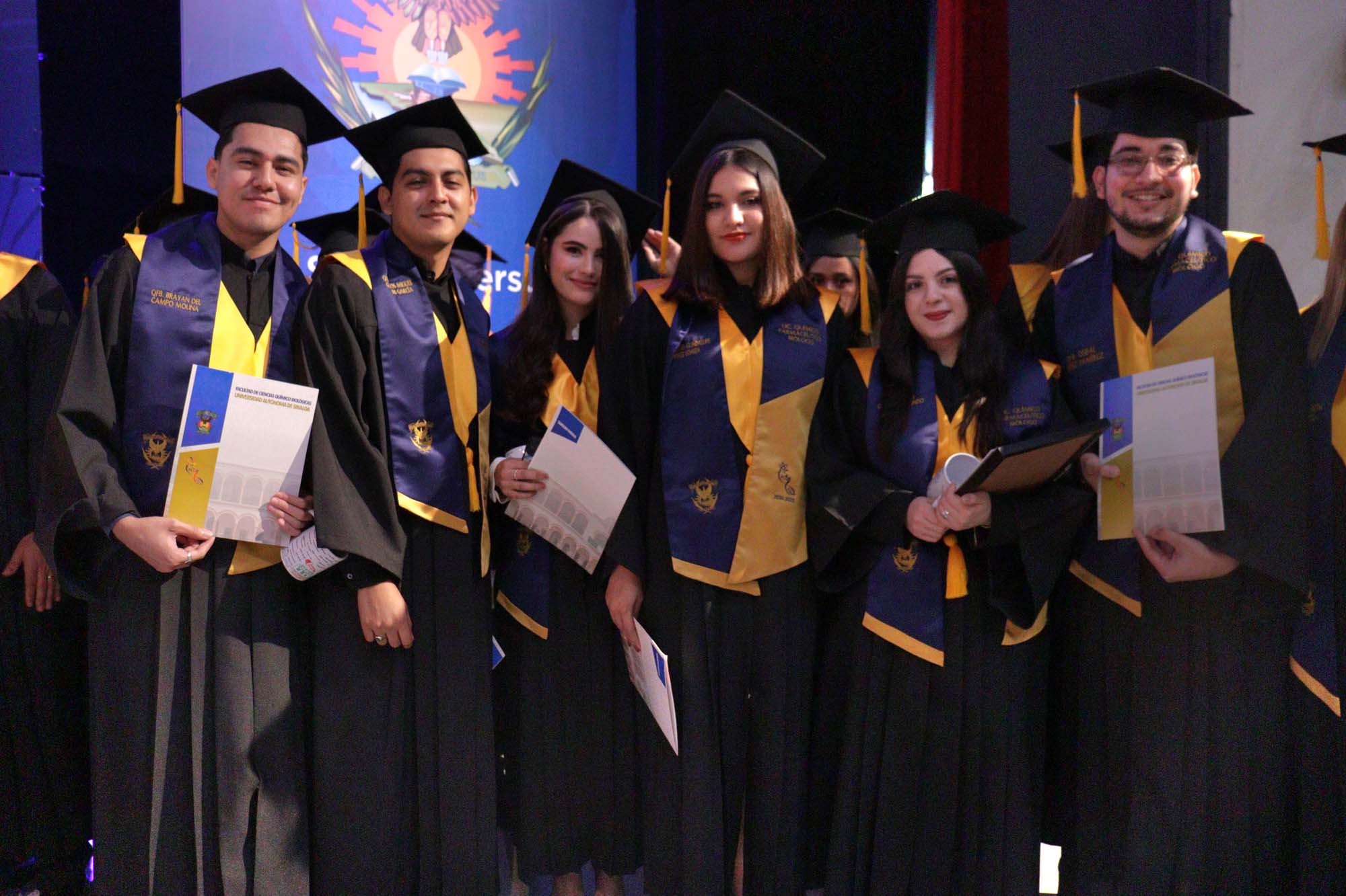 GRADUACIÓN (10)