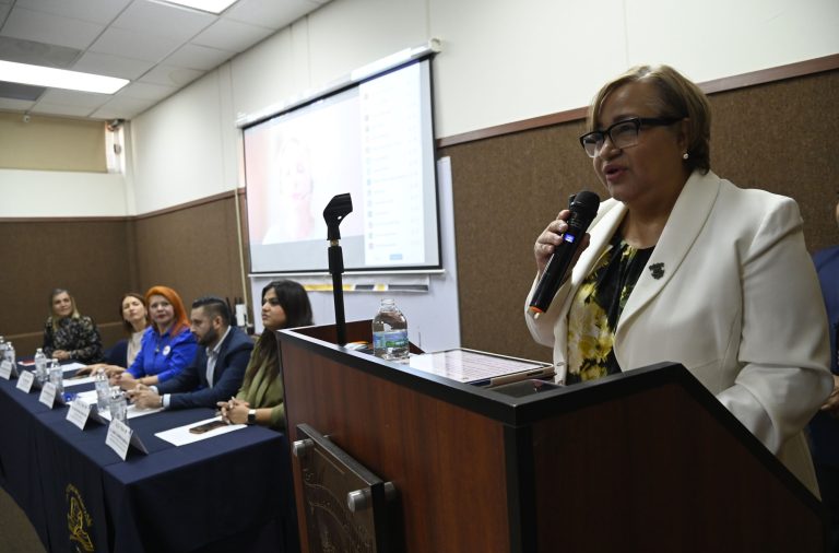 CIENCIAS DE LA EDUCACIÓN (9)