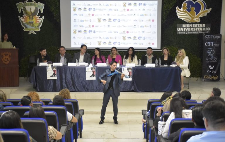 Conferencia (8)