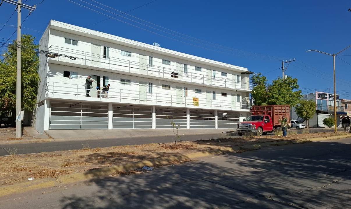 WhatsApp Image 2025-03-05 at 9.44.12 AM