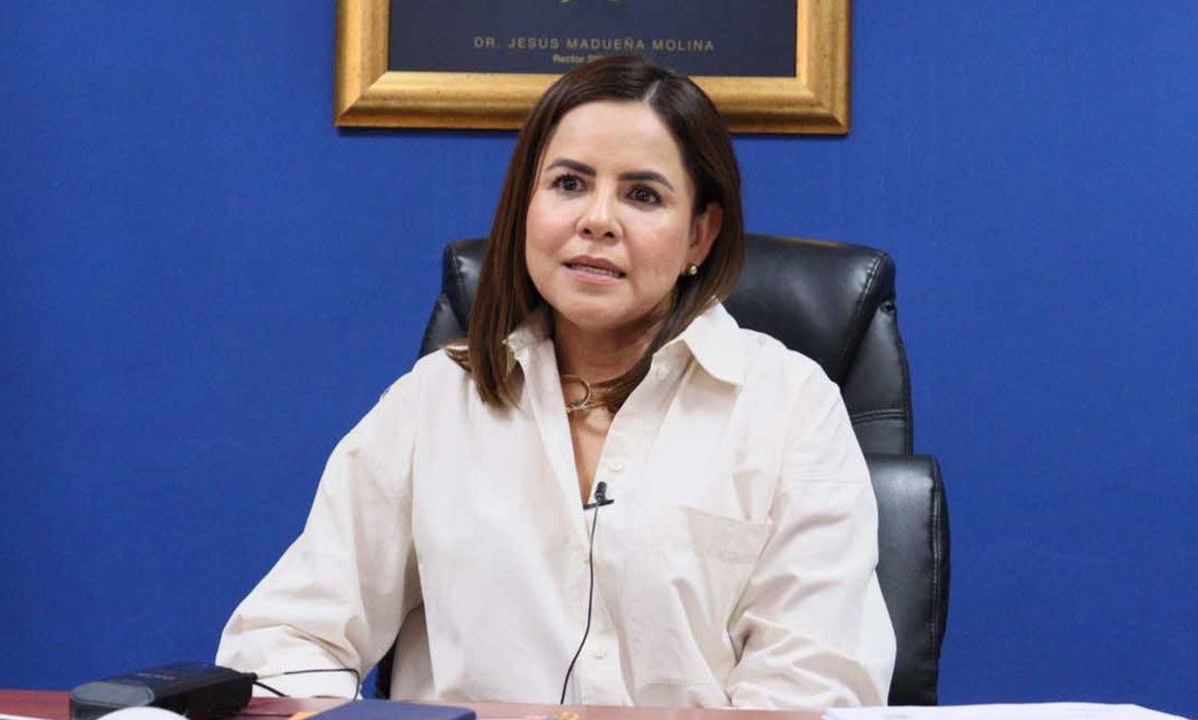 DERECHO CELENE MARISCAL RECONOCIMIENTO COMO PRESIDENTA DEL COLEGIO DE ABOGADOS (3)