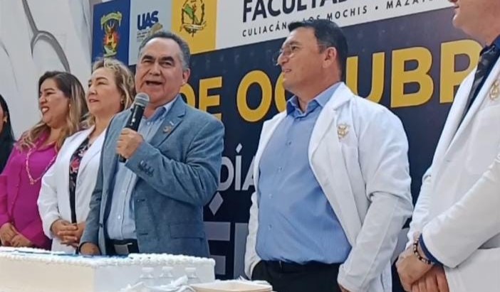DÍA DEL MÉDICO RECTOR (1)