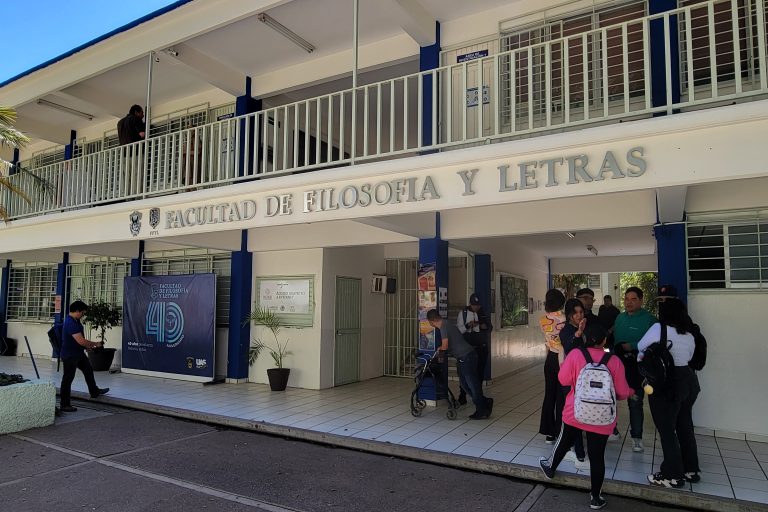MAESTRÍA FILOSOFÍA (2)