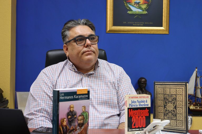 BIBLIOTECA CENTRAL JOEL CUADRAS RECOMENDACIONES DE LIBROS ESTE AÑO (5)