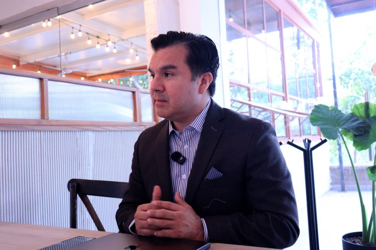 EMILIANO TERAN OPTOMETRIA AND VISUAL PERFORMANCE (1)