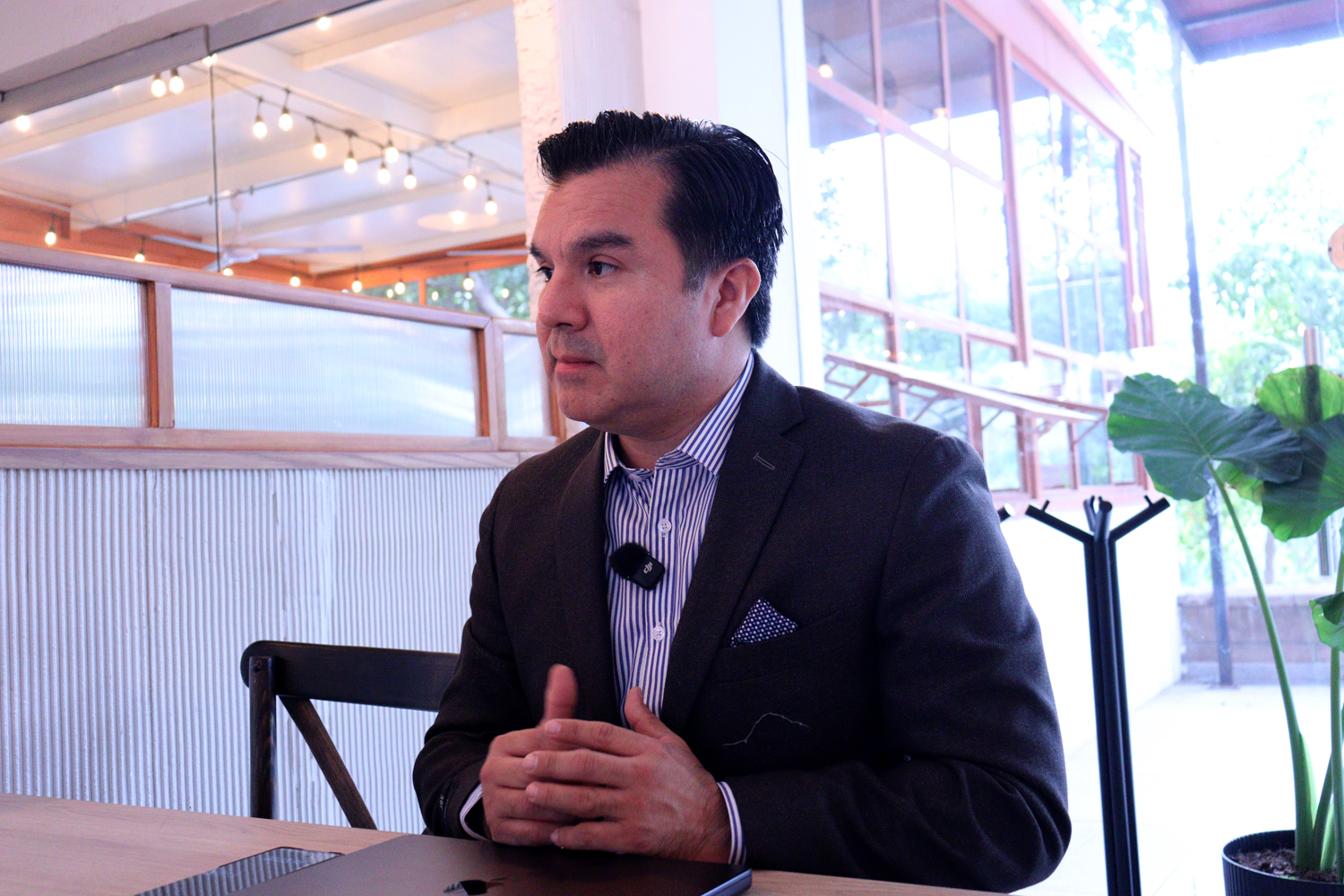 EMILIANO TERAN OPTOMETRIA AND VISUAL PERFORMANCE (1)