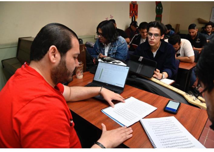 ESCUELA DE MÚSICA UAS (1)