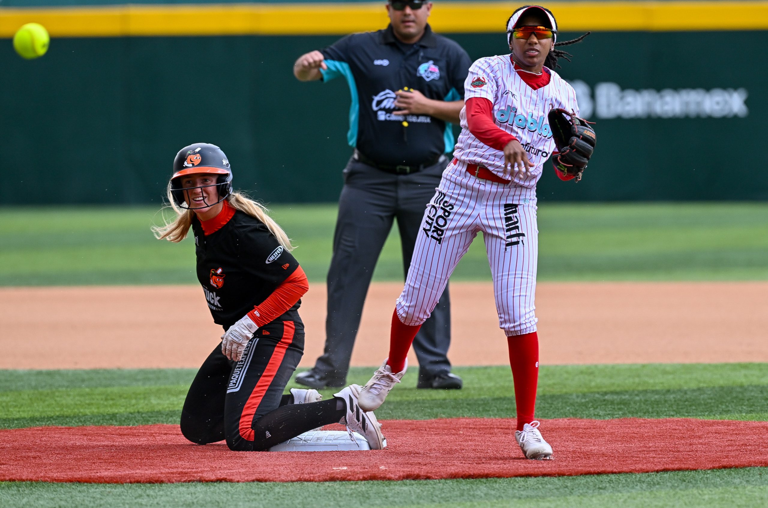 Juego 2 Naranjeros vs Diablos (7)