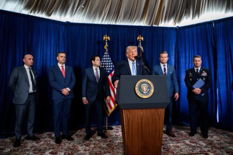 Trump Maduro (1)