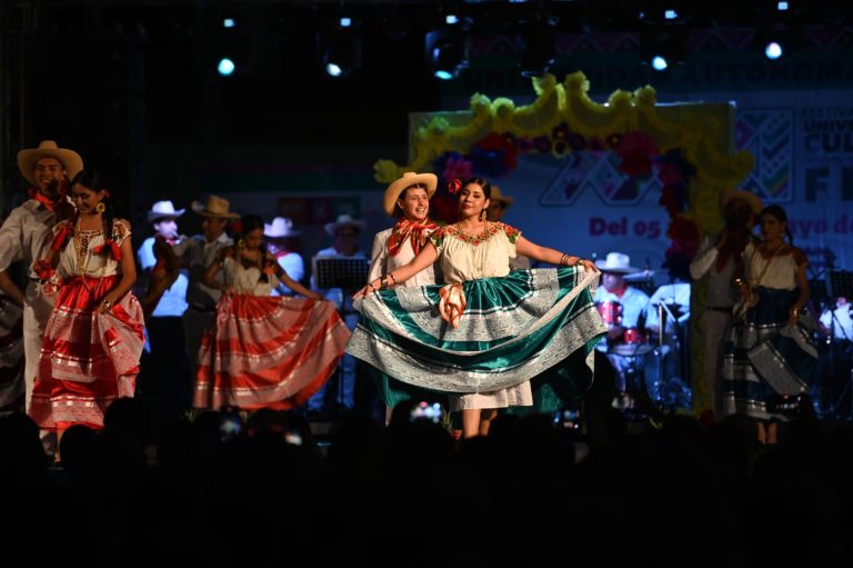 GUELAGUETZA (21)
